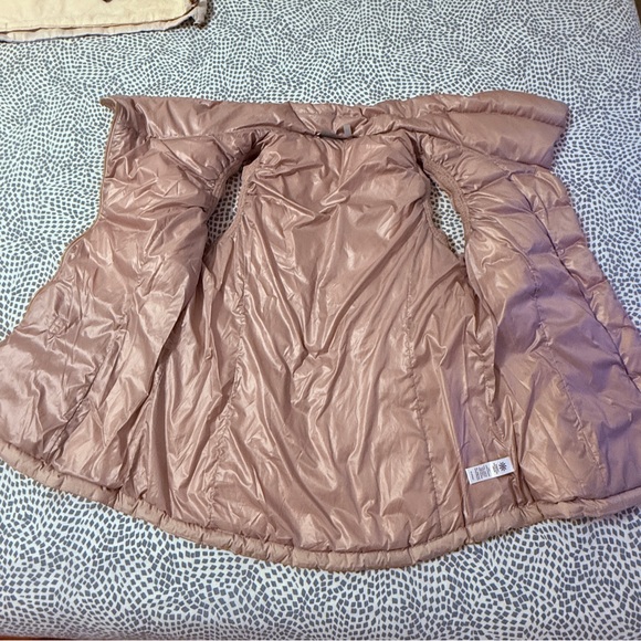 Athleta | Downabout Funnel Neck Puffer Vest - Picture 8 of 12